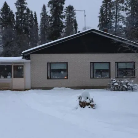 דירה By The River